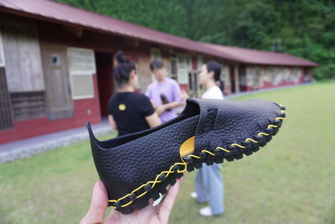 くるくるシューズ-自分で作って直す靴