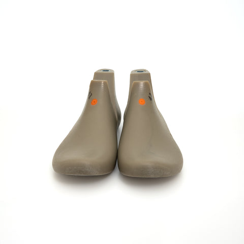 【再入荷】スニーカー木型『AJ-01』中折れタイプ