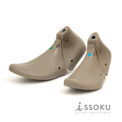 【再入荷】スニーカー木型『AJ-01』中折れタイプ