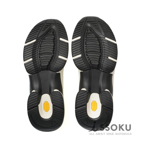 Vibram®︎ #879C【90's Runner】off white × black